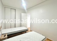 Sale - Bungalow - Torrevieja - Playa de los Locos