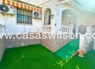Sale - Bungalow - Torrevieja - Torretas