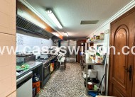 Sale - commercial - Torrevieja - Playa del Cura