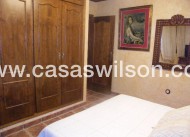 Sale - Townhouse - Daya Nueva