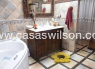 Sale - Townhouse - Daya Nueva