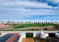 Sale - Townhouse - Daya Nueva