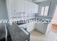 Sale - Townhouse - Daya Nueva