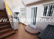 Sale - Townhouse - Daya Nueva