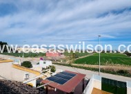 Sale - Townhouse - Daya Nueva