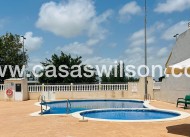 Sale - Townhouse - Daya Nueva