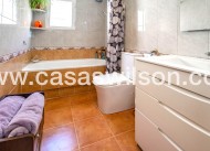 Sale - Townhouse - Los Altos - Res Valle de los pinos