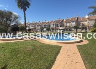 Sale - Townhouse - Torrevieja - Aguas Nuevas