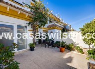 Sale - Townhouse - Torrevieja - Aguas Nuevas
