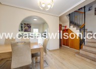 Sale - Townhouse - Torrevieja - Aguas Nuevas