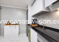 Sale - Townhouse - Torrevieja - Aguas Nuevas