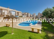 Sale - Townhouse - Torrevieja - Aguas Nuevas