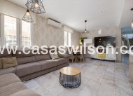 Sale - Townhouse - Torrevieja - Centro