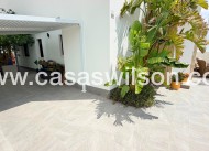 Sale - Villa - Los Montesinos - La Herrada