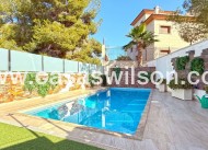 Sale - Villa - Orihuela Costa - Villamartín