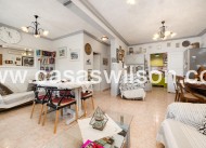 Sale - Villa - Torrevieja - Aguas Nuevas