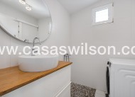 Sale - Villa - Torrevieja - Aguas Nuevas