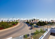 Sale - Villa - Torrevieja - Aguas Nuevas