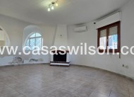 Sale - Villa - Torrevieja - El Chaparal