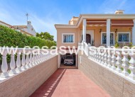 Sale - Villa - Torrevieja - La Mata