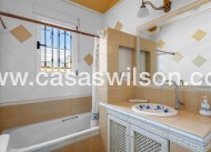 Sale - Villa - Torrevieja - La Mata