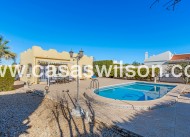 Sale - Villa - Torrevieja - La Siesta