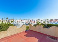 Sale - Villa - Torrevieja - La Siesta