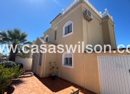 Sale - Villa - Torrevieja - Nueva Torrevieja - Aguas Nuevas