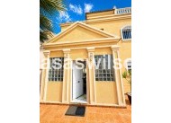 Sale - Villa - Torrevieja - Nueva Torrevieja - Aguas Nuevas