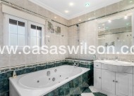 Sale - Villa - Torrevieja