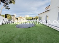 Sale - Villa - Villamartin - Villamartín