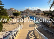 Sale - Villa - Villamartin