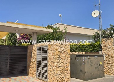 Townhouse - Sale - Pilar de la Horadada - Mil Palmeras