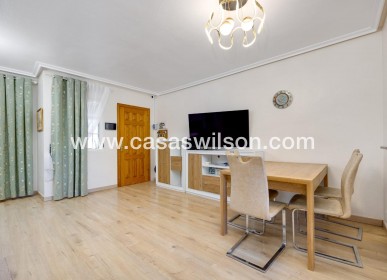 Townhouse - Sale - Torrevieja - Parque Las Naciones