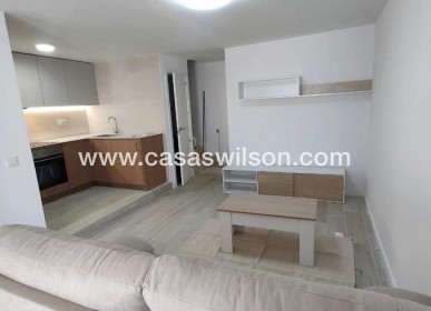Townhouse - Sale - Torrevieja - Sector 25