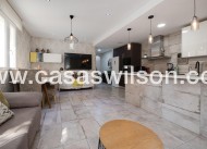 Venta - Adosado - Torrevieja - Centro