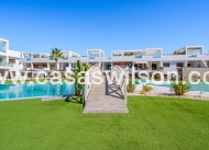 Venta - Apartamento - Torrevieja - Los Balcones - Los Altos del Edén