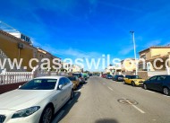 Venta - Bungalow - Torrevieja - Playa de los Locos