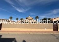 Venta - Chalet - Benijofar