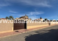 Venta - Chalet - Benijofar