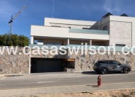 Venta - Chalet - Benijofar