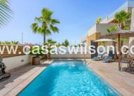 Venta - Chalet - Benijofar