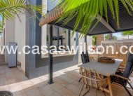 Venta - Chalet - Benijofar