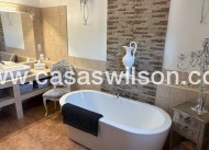 Venta - Chalet - Jacarilla