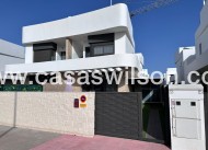 Venta - Chalet - Los Montesinos - La Herada