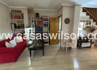 Venta - Chalet - Los Montesinos