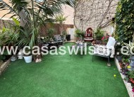 Venta - Chalet - Los Montesinos