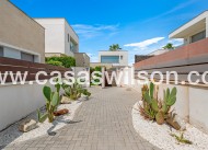 Venta - Chalet - Orihuela - Vistabella Golf