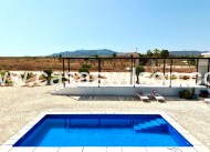 Venta - Chalet - Pinoso