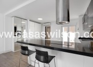 Venta - Chalet - Torrevieja - Aguas Nuevas